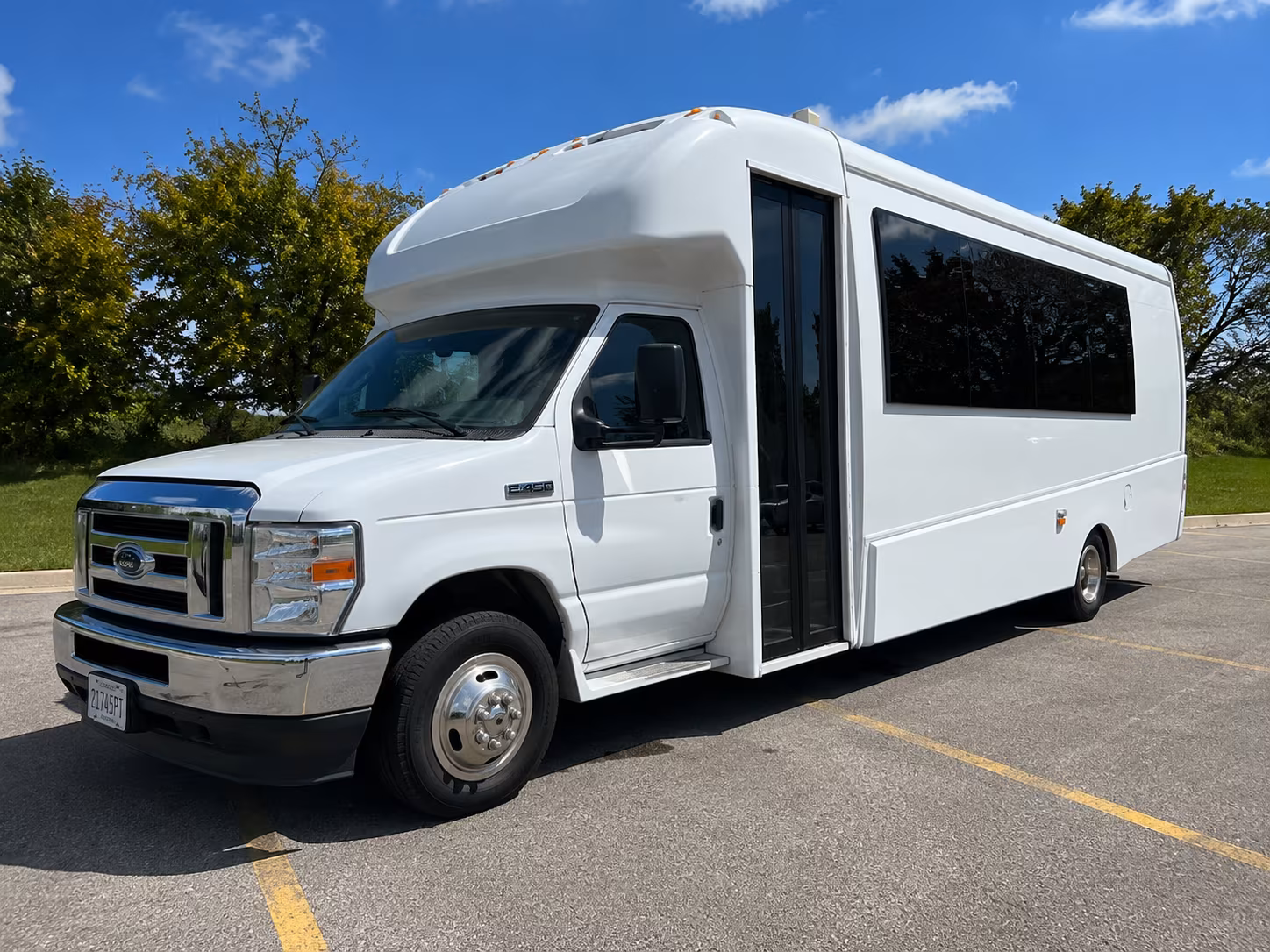 buses for bands performers and touring groups passing through danbury