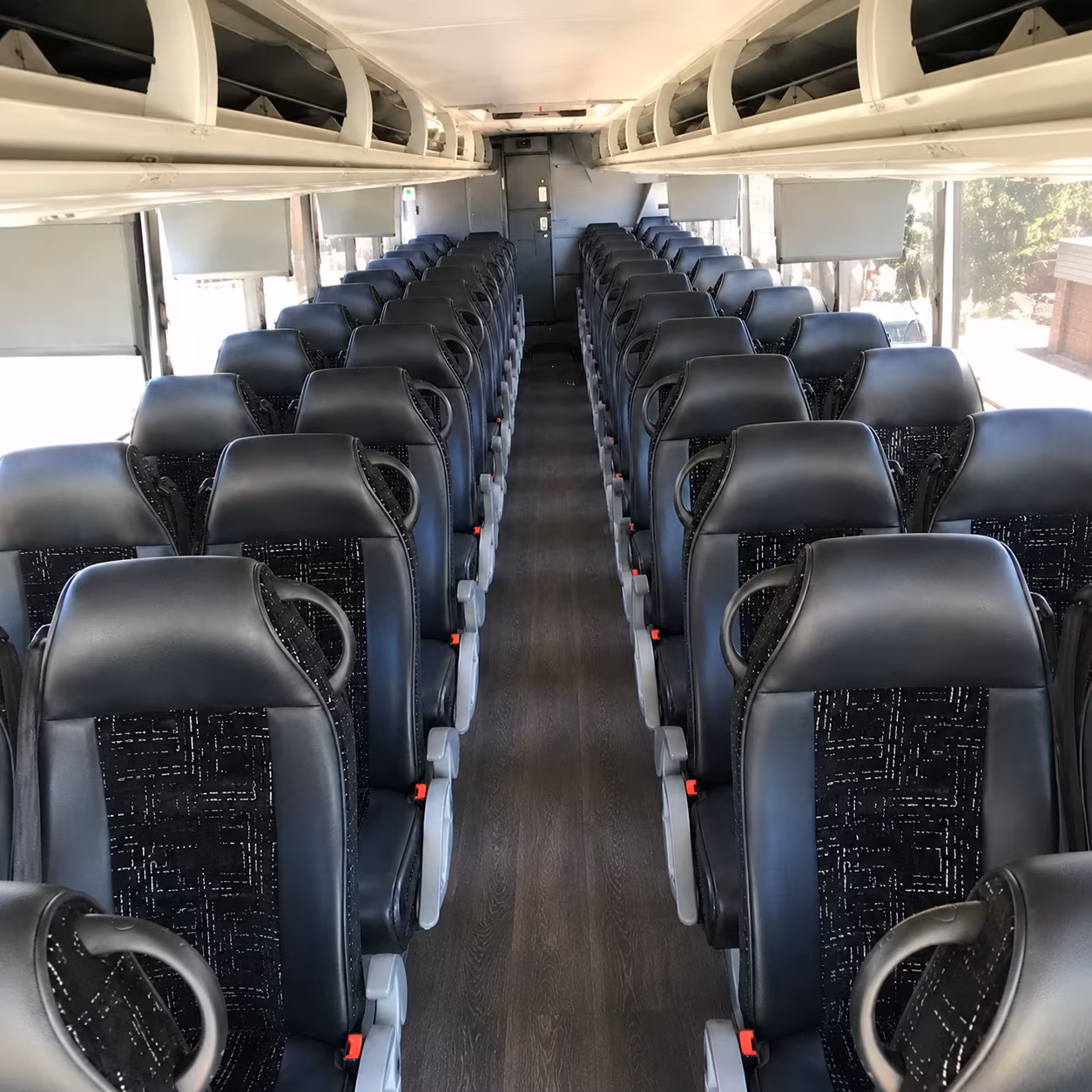 charter buses for museum and nature center field trips in danbury