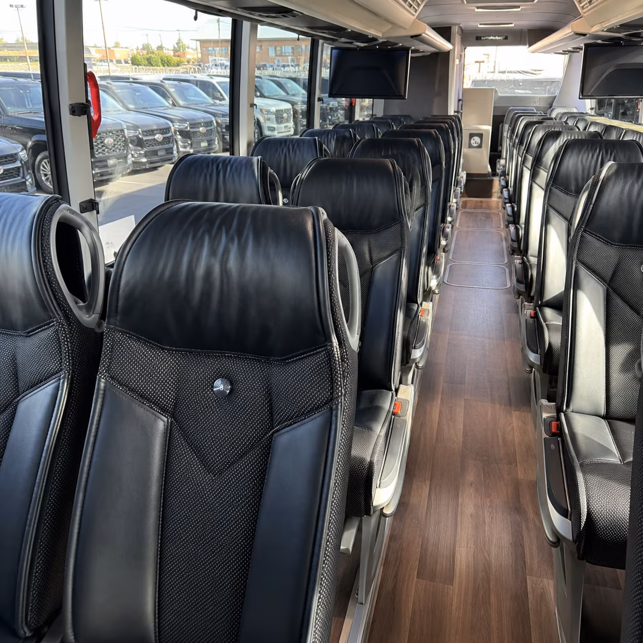charter buses to uconn huskies games from danbury