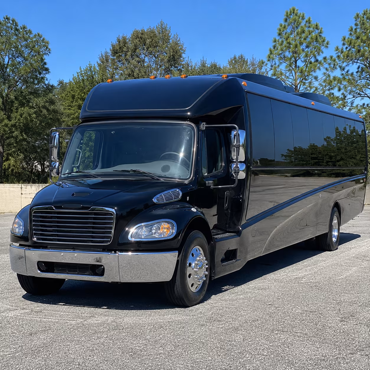 danbury 35 passenger minibus