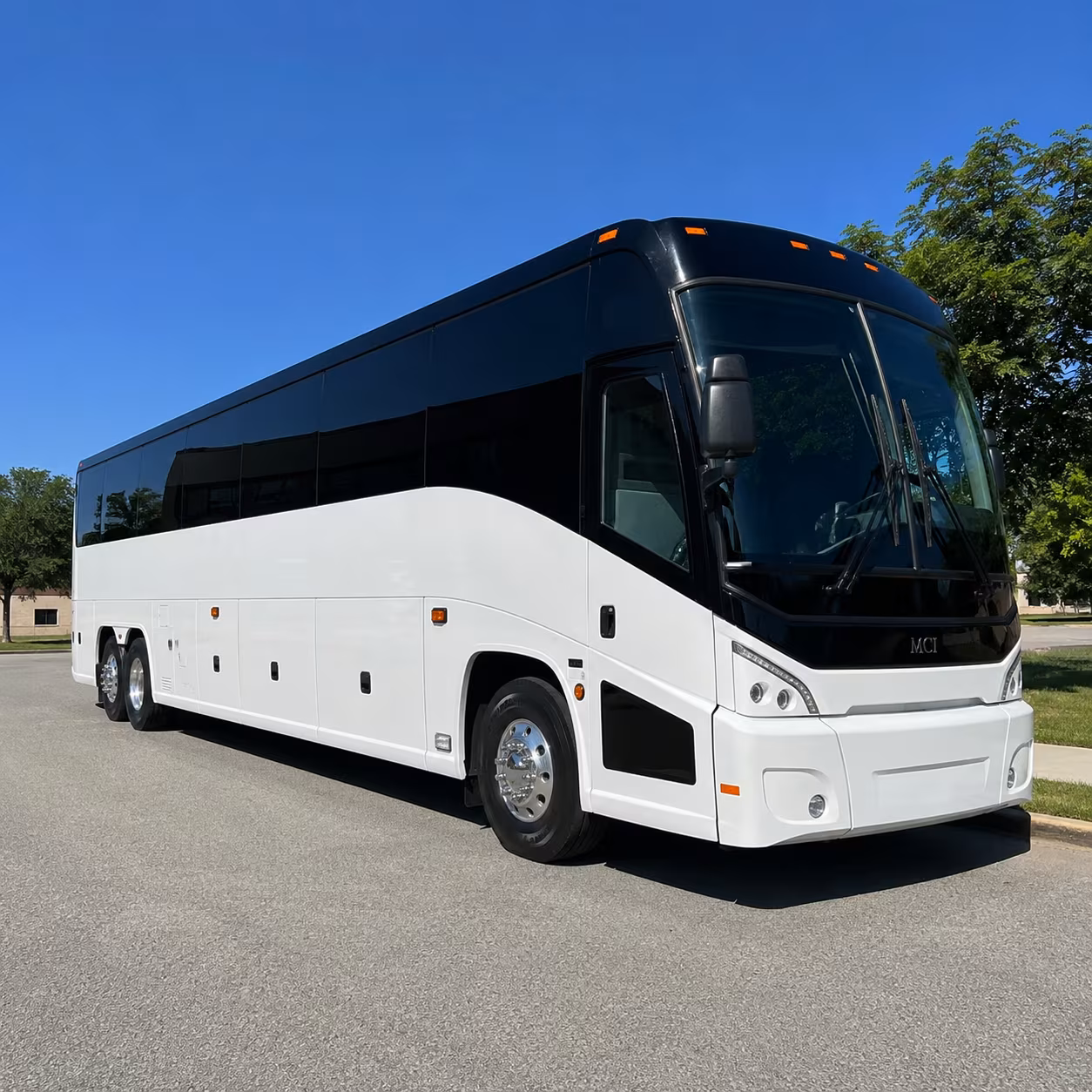 danbury 40 passenger charter bus