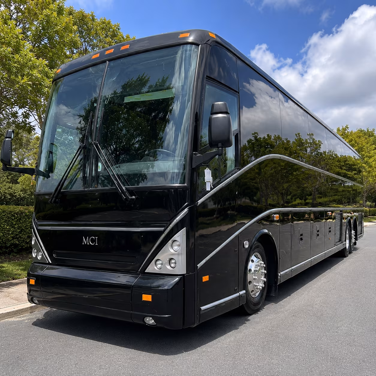 danbury charter bus