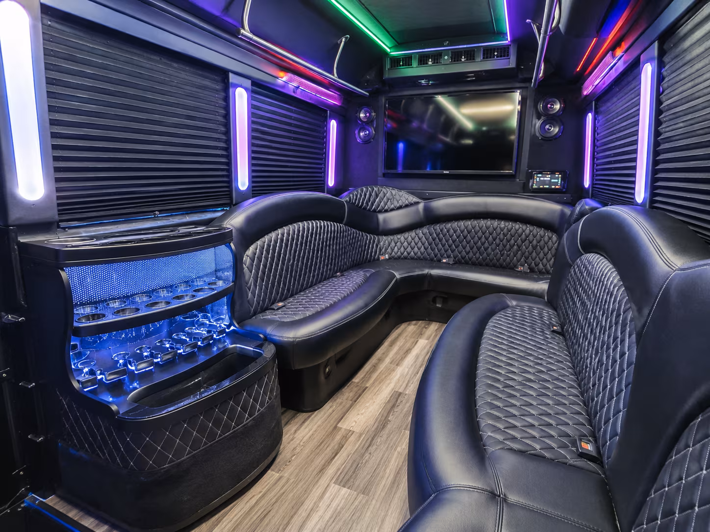 fan buses to yale bowl hartford healthcare amphitheater and more connecticut venues
