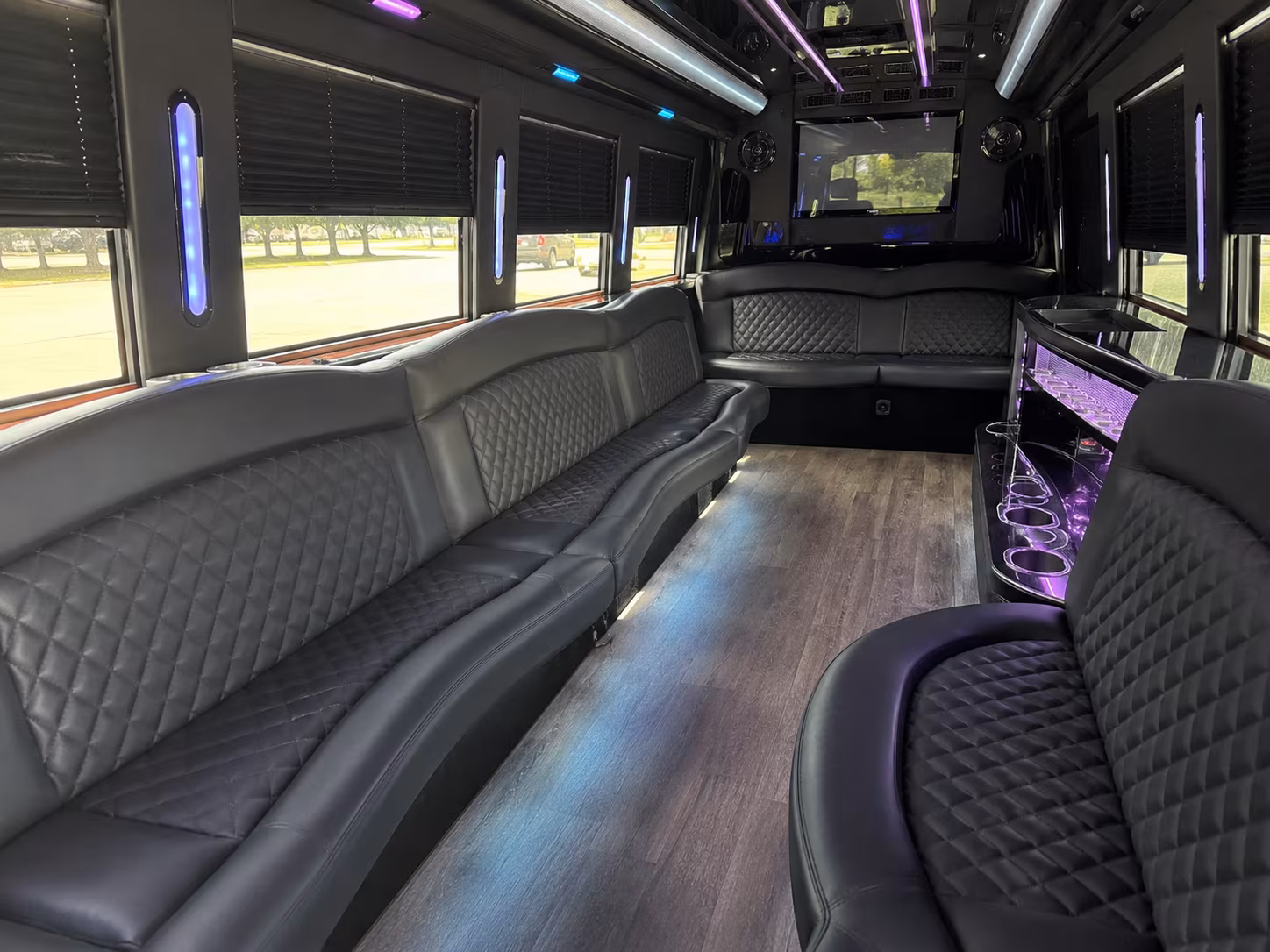 party buses to mohegan sun arena and casino concert nights