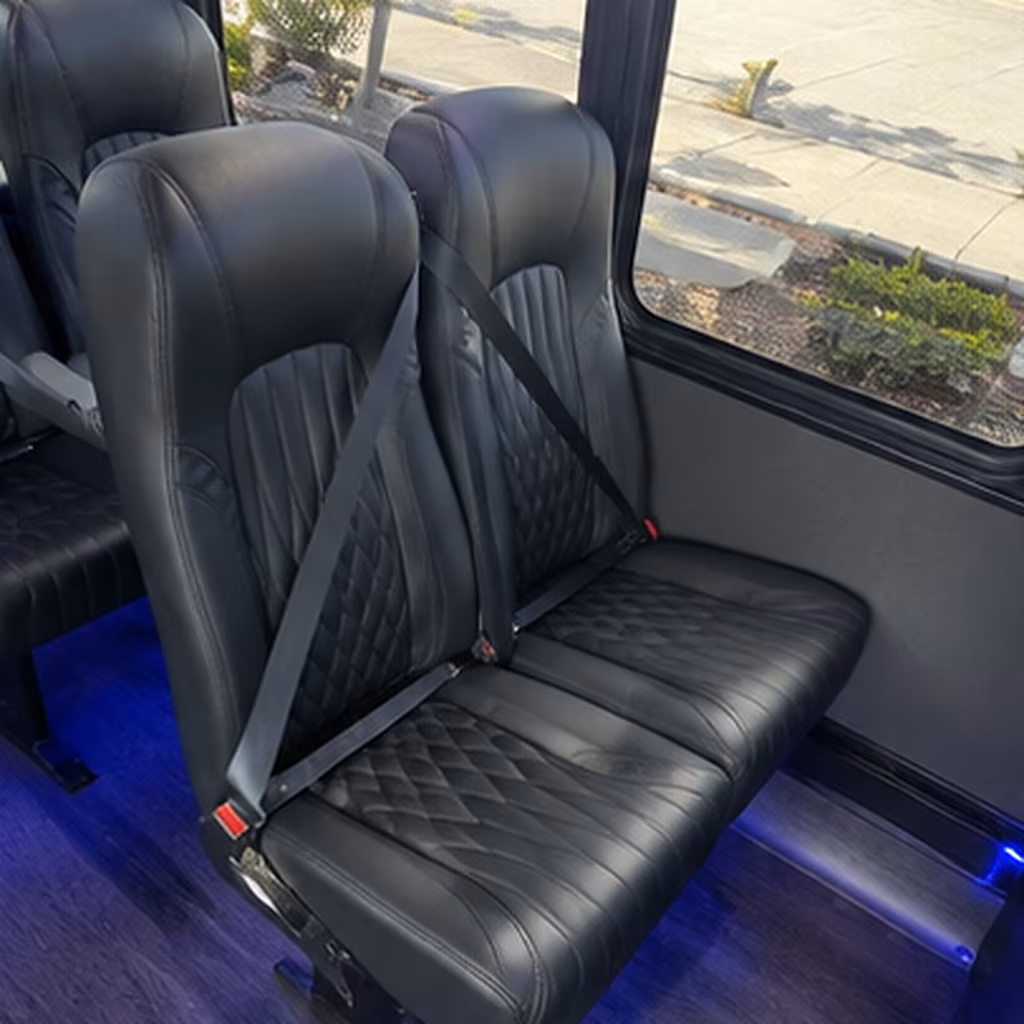 rent a minibus in danbury for a stress free prom night
